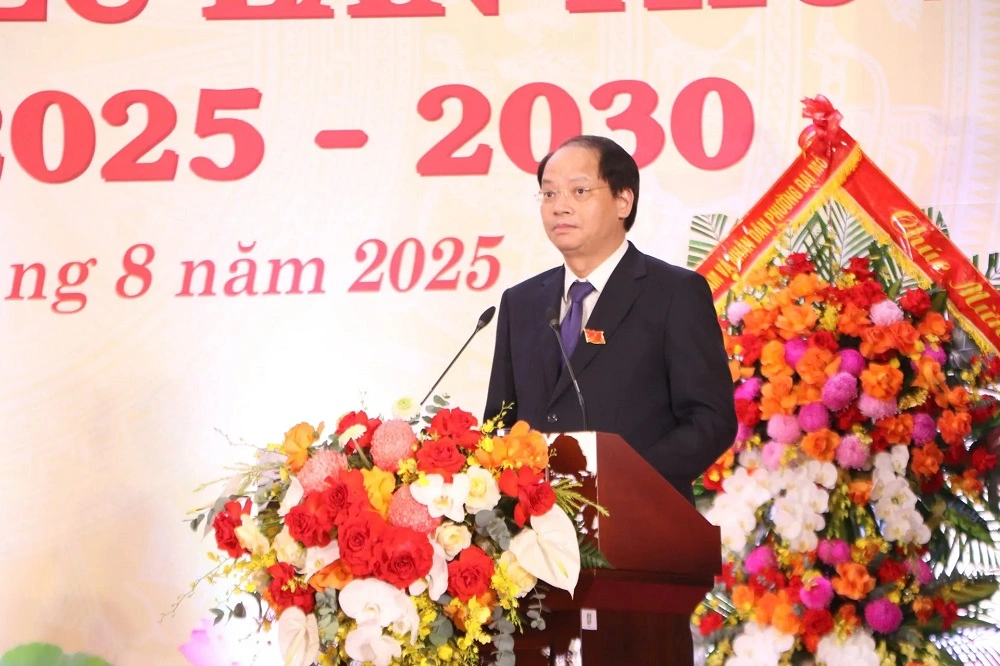 Công ty Cổ phần Dịch vụ Trường học Quang Minh đồng hành cùng phường Đại Mỗ xây dựng đô thị kiểu mẫu