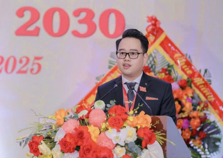 Công ty Cổ phần Dịch vụ Trường học Quang Minh đồng hành cùng phường Đại Mỗ xây dựng đô thị kiểu mẫu